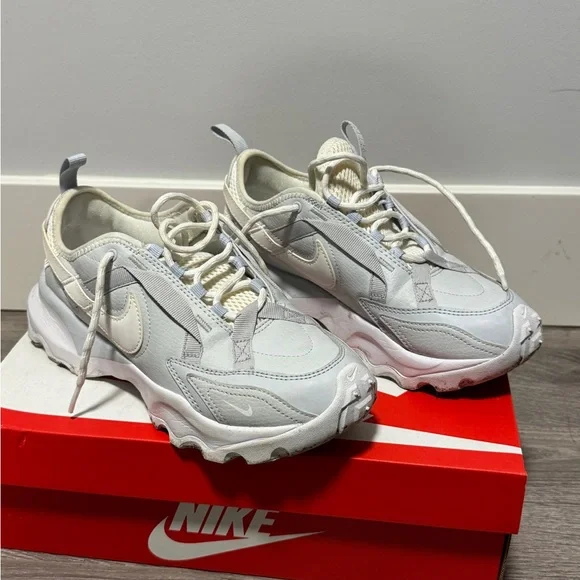 Nike TC 7900 - Picture 2 of 2